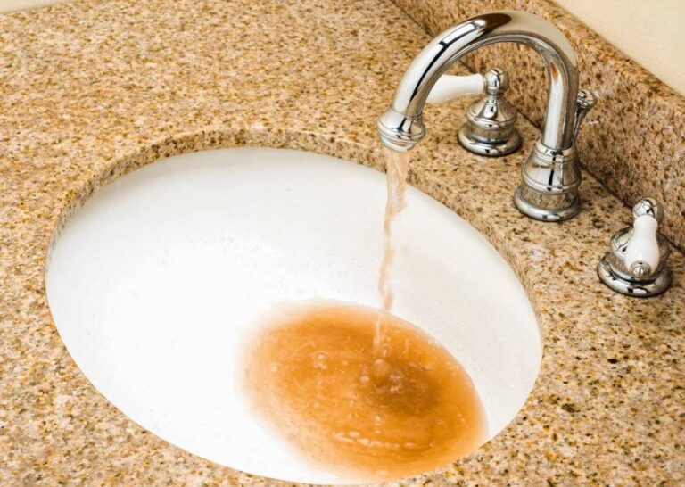 📢 La Dégradation et la Pollution de l’Eau du Robinet : Entre Réalité et Manipulation des Chiffres